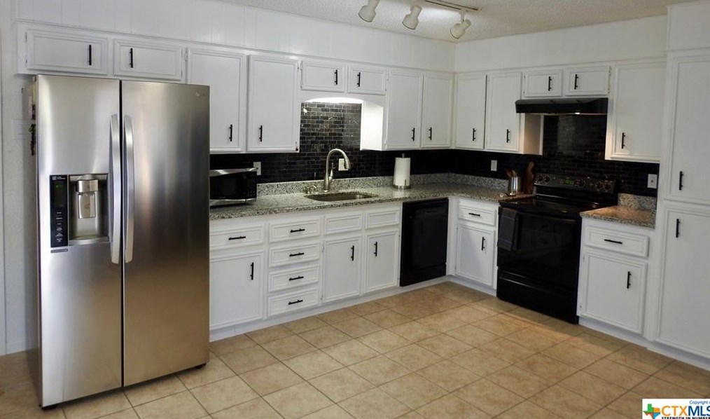 826 Cliffside Dr, Killeen TX 76548 exterior