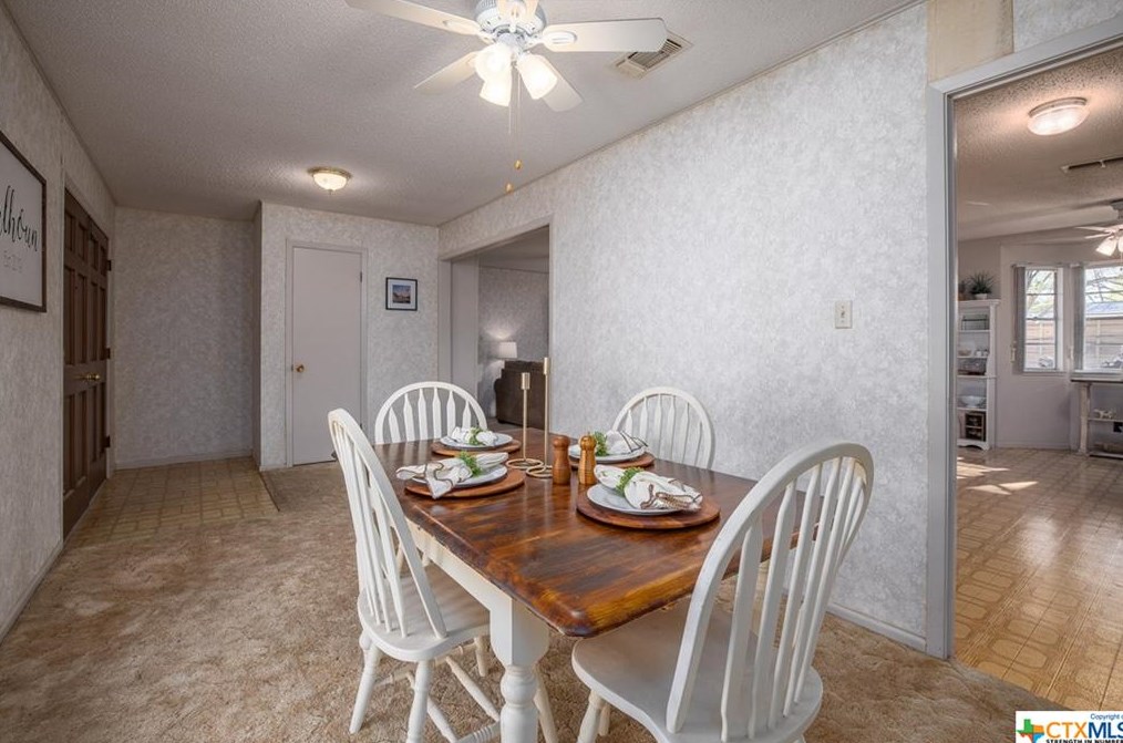 561 Beverly Ln, New Braunfels TX 78130-6147 exterior