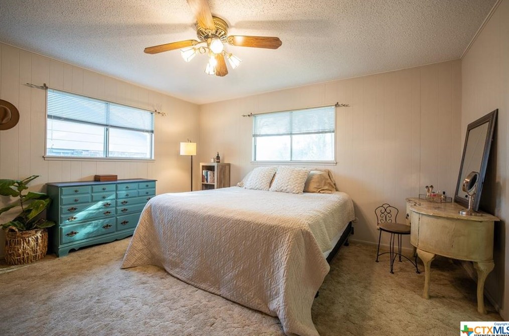 561 Beverly Ln, New Braunfels TX 78130-6147 exterior