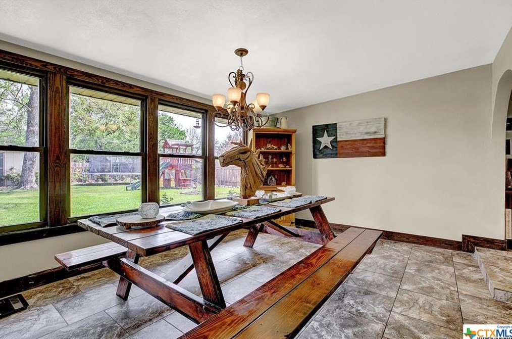 762 Carl Dr, New Braunfels TX 78130-2917 exterior