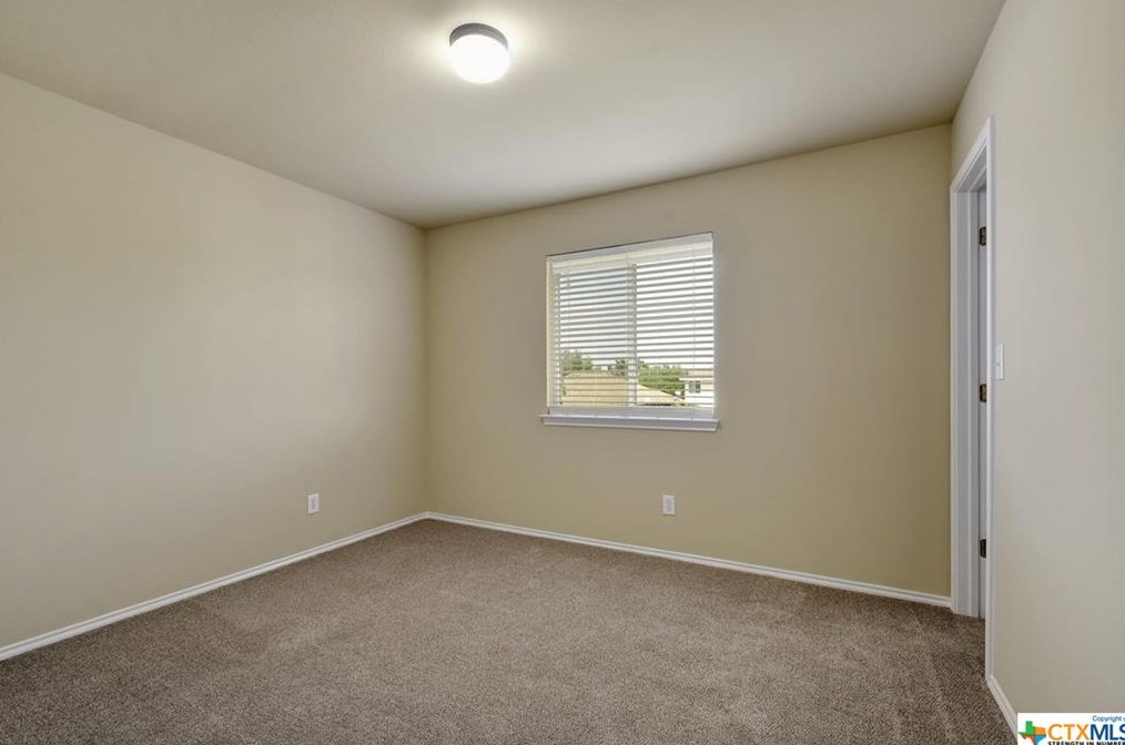 2473 Medina Dr, New Braunfels TX 78130-3185 exterior