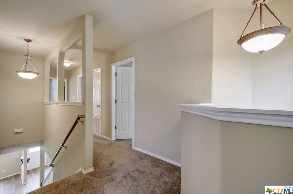 2473 Medina Dr, New Braunfels TX 78130-3185 exterior