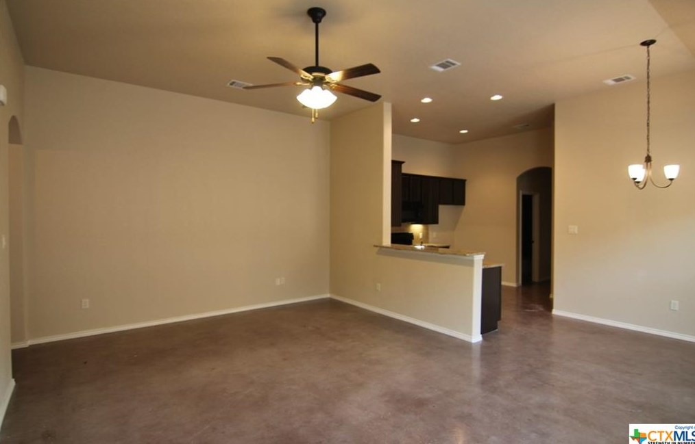 730 Saengerhalle Rd, New Braunfels TX  78130-2702 exterior