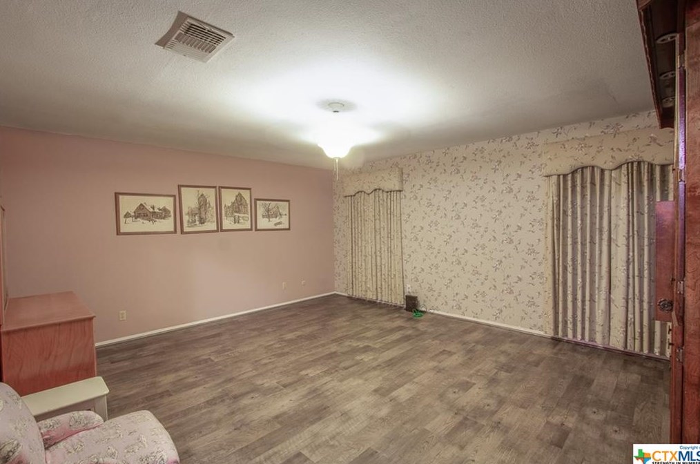 842 Timber Dr, New Braunfels TX 78130-6629 exterior