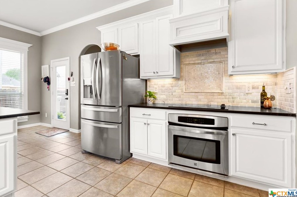 2219 Cotton Blvd, New Braunfels TX 78130-2456 exterior