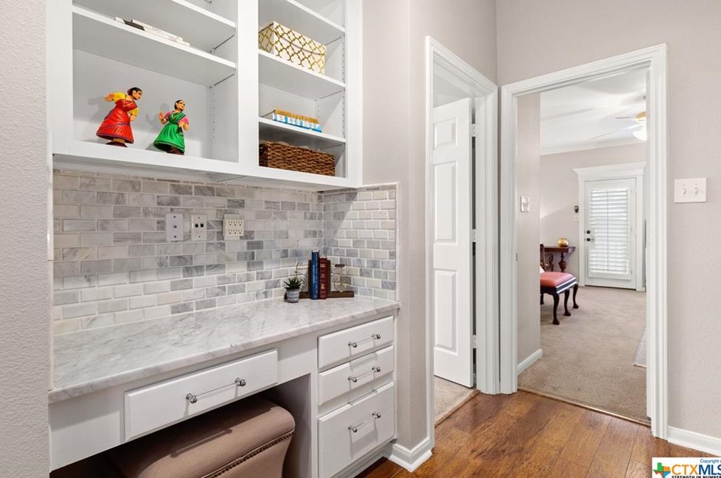 2219 Cotton Blvd, New Braunfels TX 78130-2456 exterior