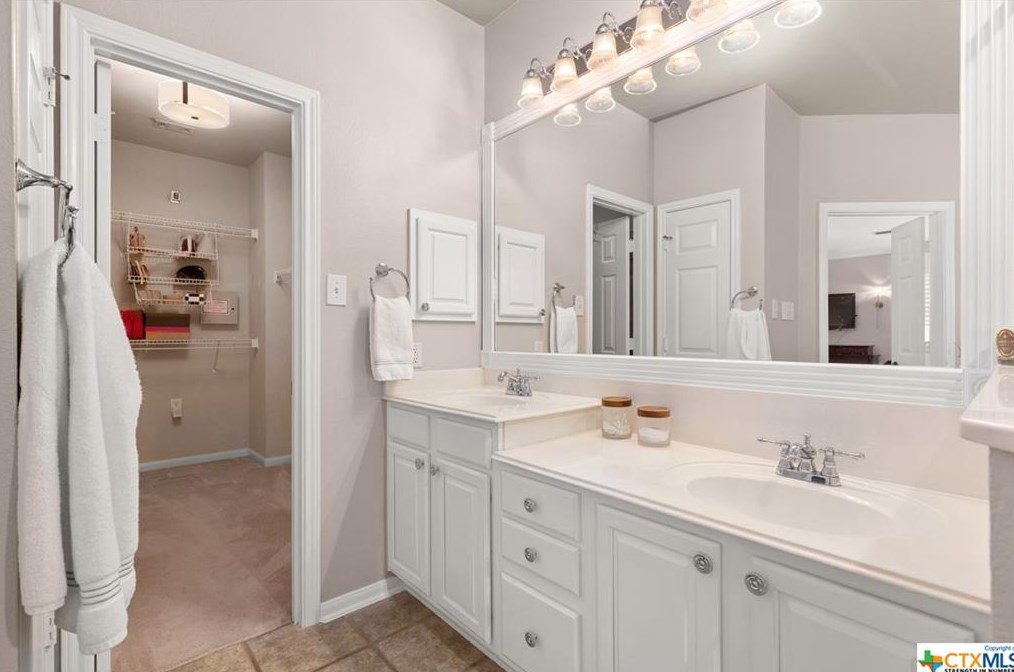 2219 Cotton Blvd, New Braunfels TX 78130-2456 exterior