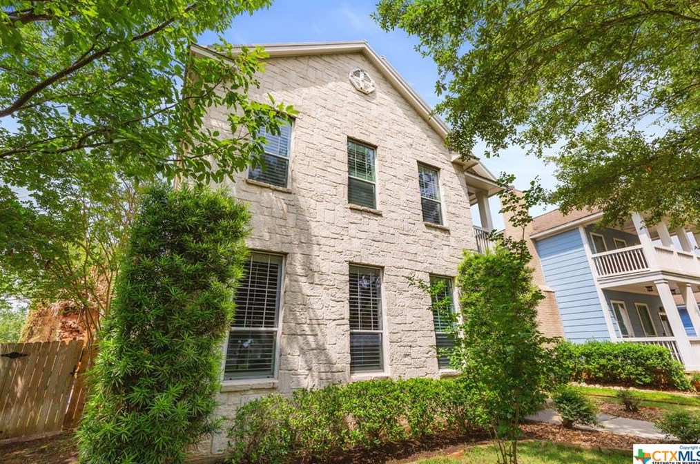 2219 Cotton Blvd, New Braunfels TX 78130-2456 exterior