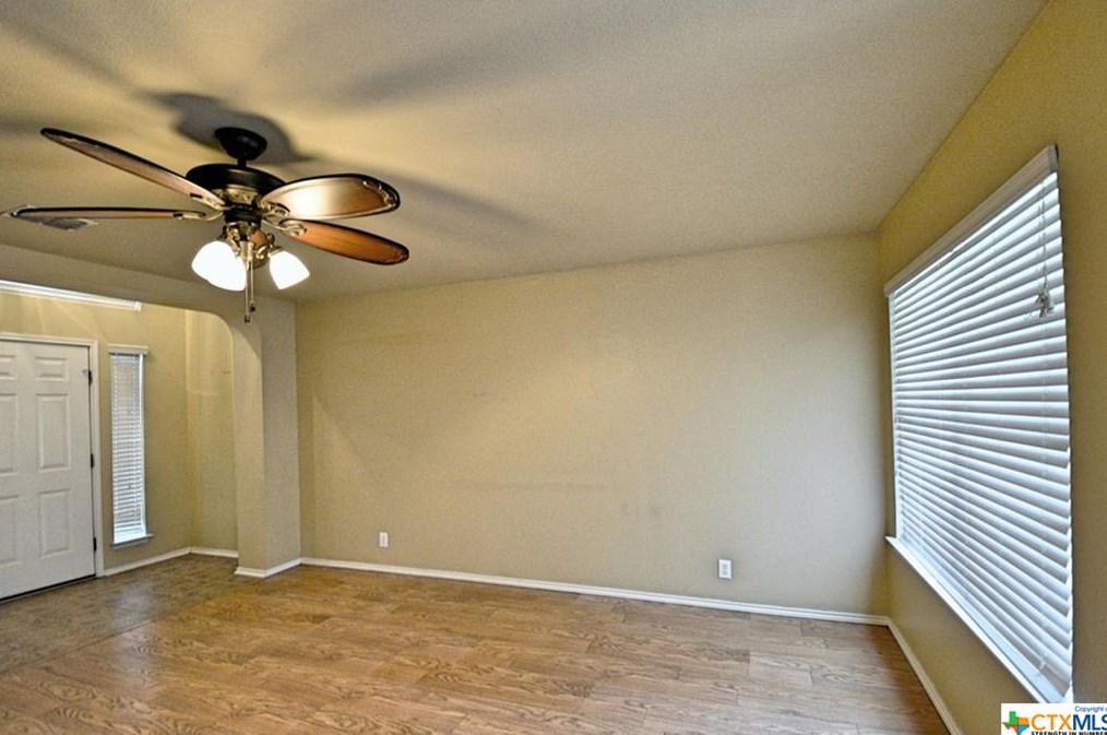 212 Goliad Dr, New Braunfels TX  78130-3068 exterior