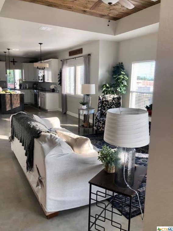 1342 Hanz Dr, New Braunfels TX  78130-3446 exterior