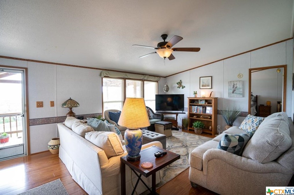 1502 Cyn Trce, New Braunfels TX  78133-2145 exterior