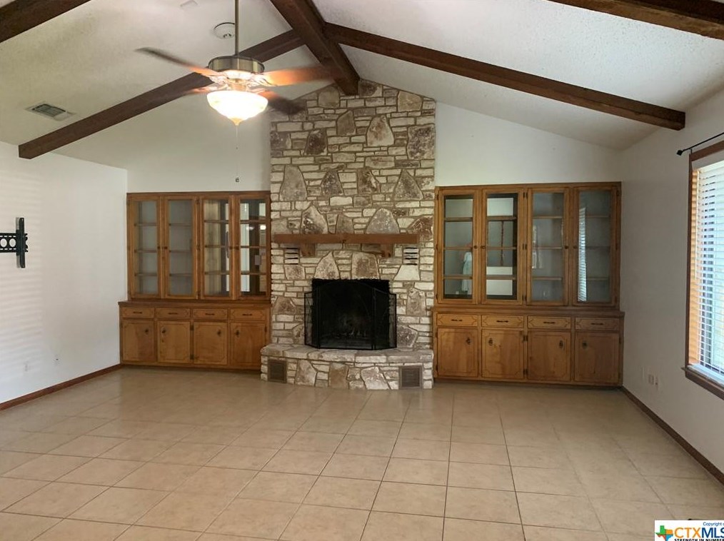 422 Granada Dr, New Braunfels TX  78130-3818 exterior