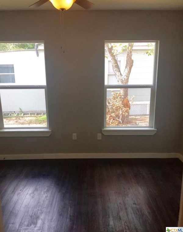 2567 San Antonio St, New Braunfels TX  78130-6907 exterior