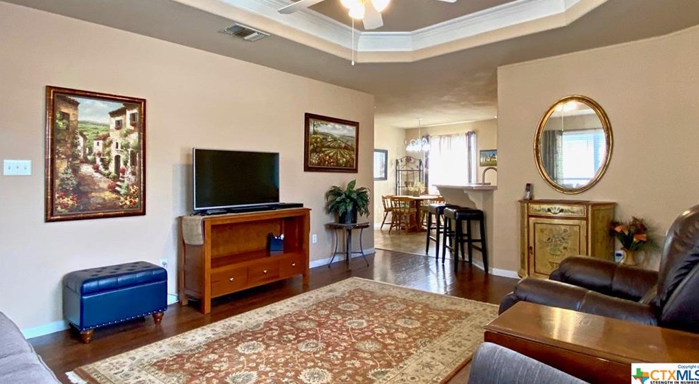 216 Dogwood Dr, New Braunfels TX 78130-4899 exterior