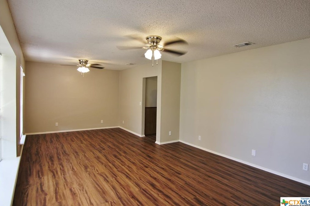 1480 Klein Rd, New Braunfels TX  78130-9036 exterior