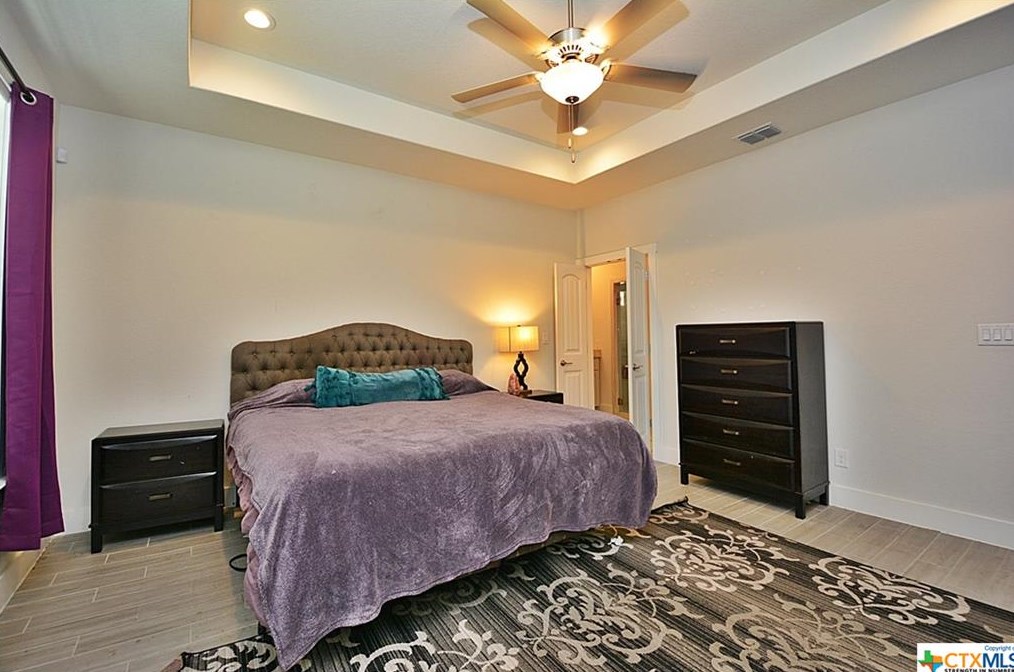 1411 Rocky Rdg Loop, New Braunfels TX exterior