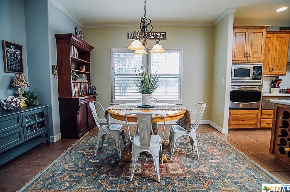 10110 Kopplin Rd, New Braunfels TX 78132-4668 exterior