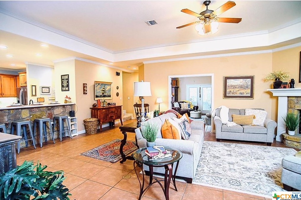 10110 Kopplin Rd, New Braunfels TX 78132-4668 exterior