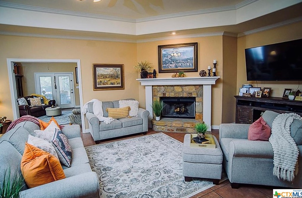 10110 Kopplin Rd, New Braunfels TX 78132-4668 exterior