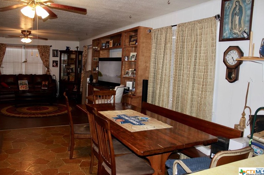 187 Central Ave, New Braunfels TX 78130-4118 exterior