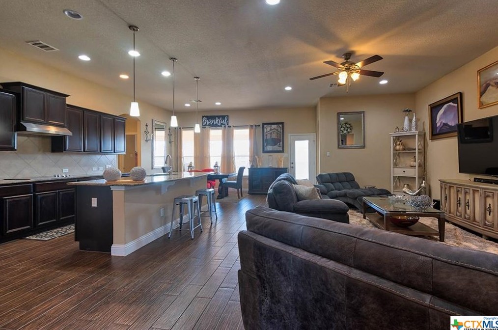 6210 Alabaster Dr, Killeen TX 76542-5227 exterior