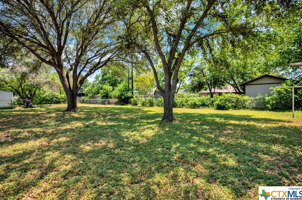 221 Gruene Rd, New Braunfels TX  78130-3213 exterior