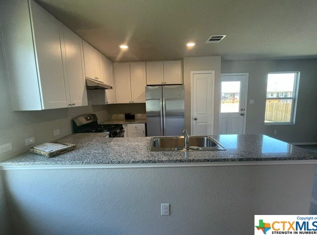 450 Blue Pt, New Braunfels TX  78130-4307 exterior