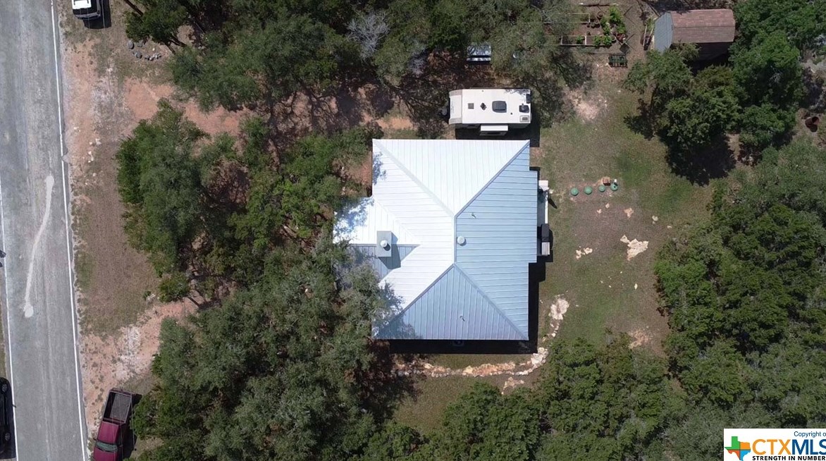 648 Mockingbird Dr, New Braunfels TX 78133-3698 exterior