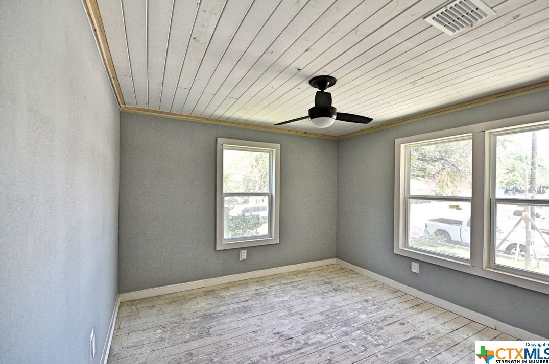 2902 Katy St, New Braunfels TX 78130-6317 exterior