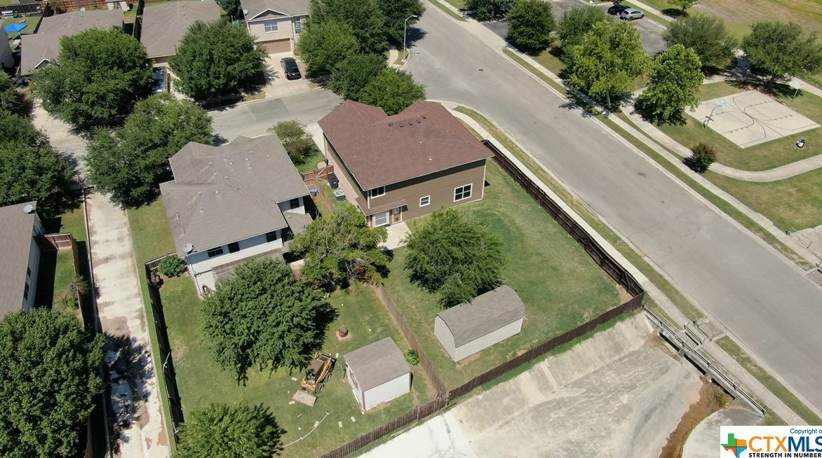 2492 Medina Dr, New Braunfels TX 78130-3195 exterior