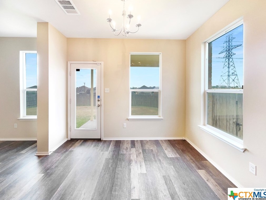 3312 Cricklewood Dr, Killeen TX  76542-6404 exterior