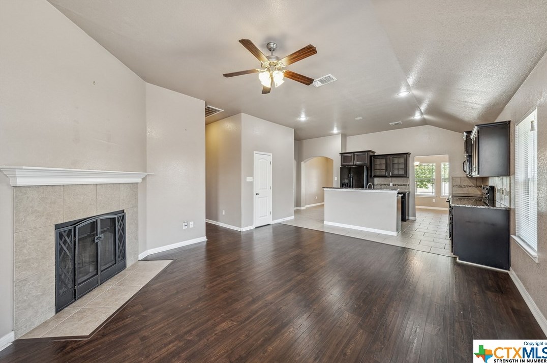 602 Libra Dr, Killeen TX 76542-6518 exterior