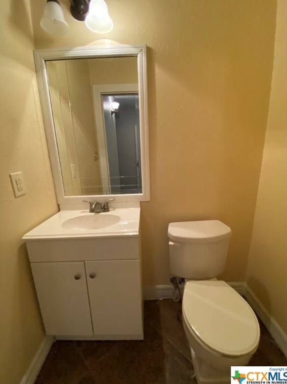 235 Hidalgo Ave, New Braunfels TX 78130-6731 exterior