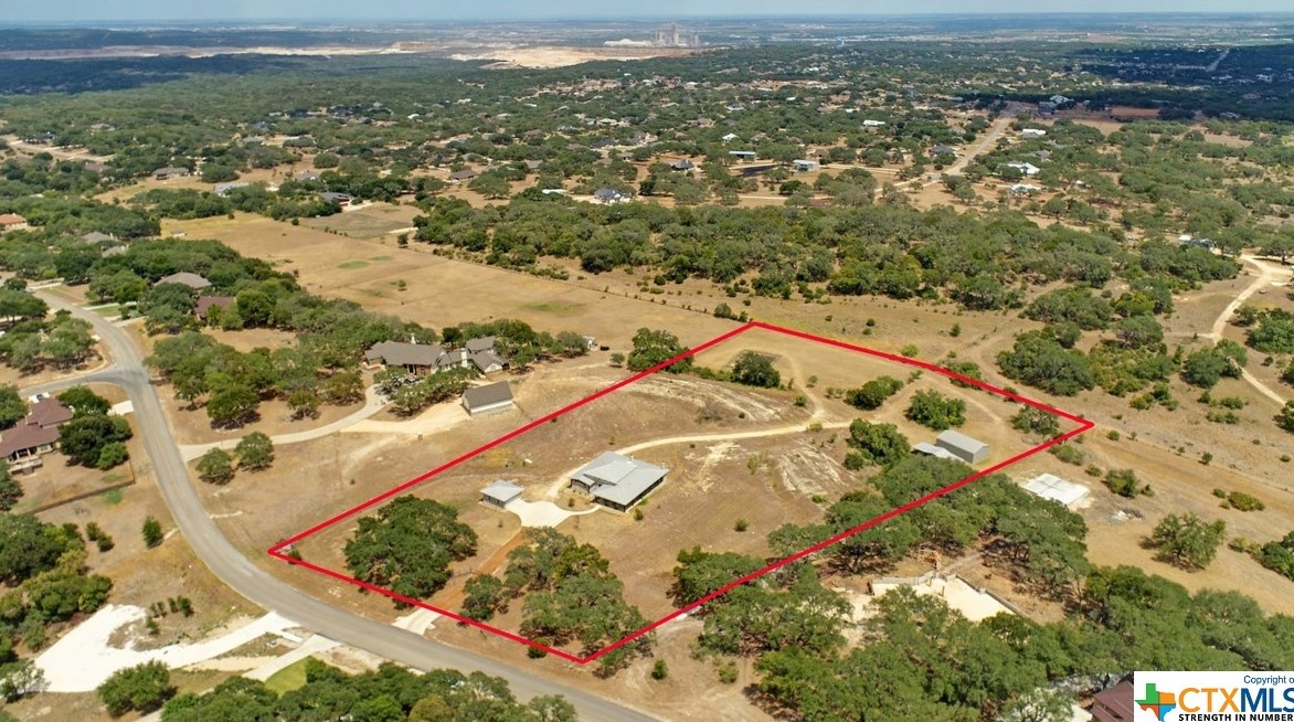 546 Riv Chase Way, New Braunfels TX 78132-6300 exterior