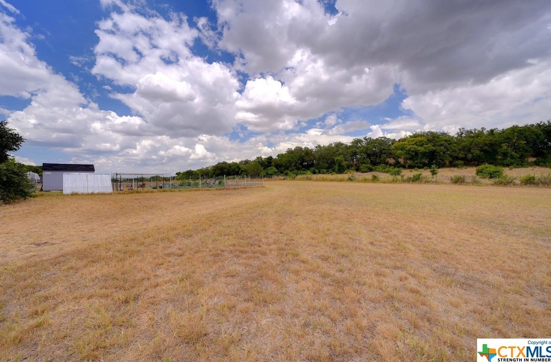 546 Riv Chase Way, New Braunfels TX 78132-6300 exterior