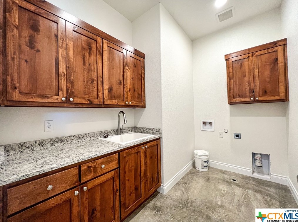 274 Kerlick Ln, New Braunfels TX  78130-6612 exterior