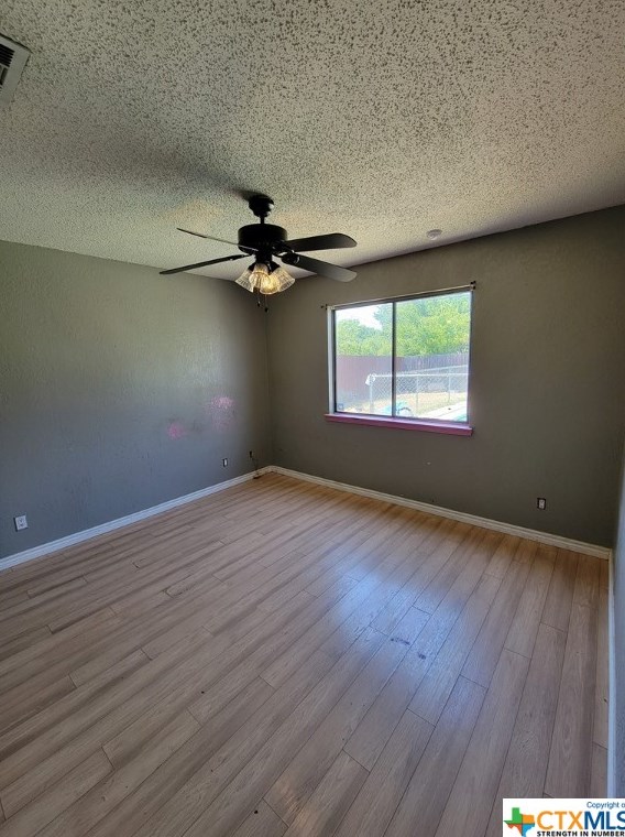 3901 Pickwick Ln, Killeen TX  76543-2709 exterior