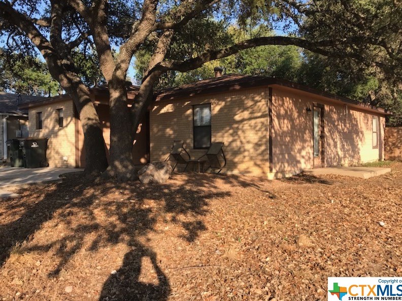 1500 Earle St, San Marcos TX  78666-2634 exterior