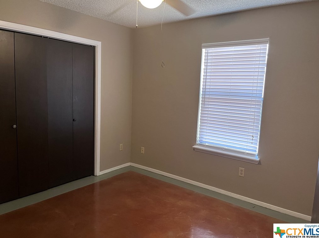 1500 Earle St, San Marcos TX  78666-2634 exterior