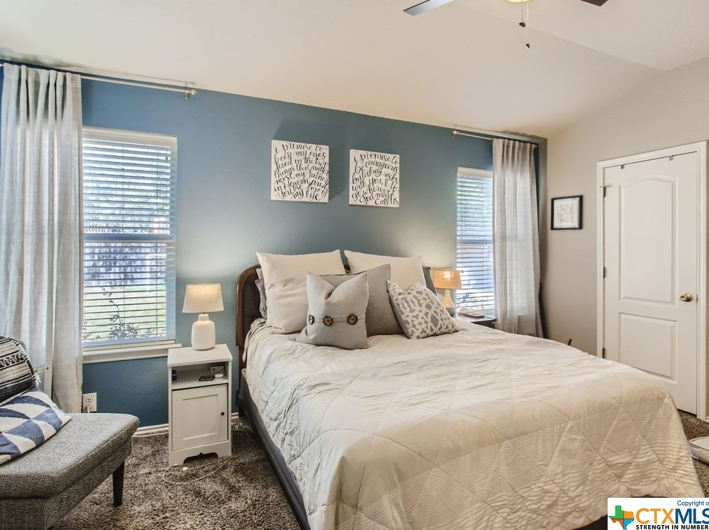 224 San Saba, New Braunfels TX 78130-2999 exterior