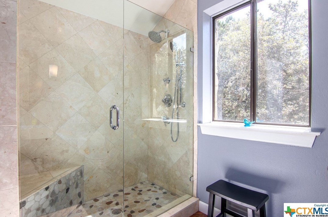 1360 Misty Holw, New Braunfels TX 78132-2488 exterior