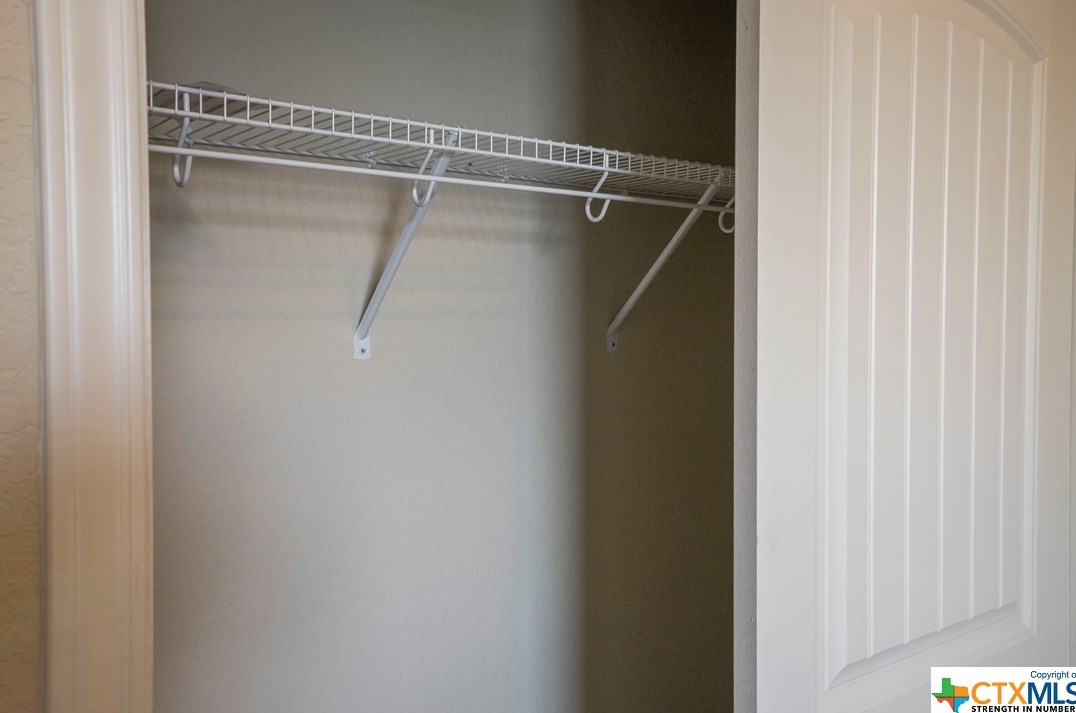 2948 Nicholas Cv, New Braunfels TX 78130-6846 exterior