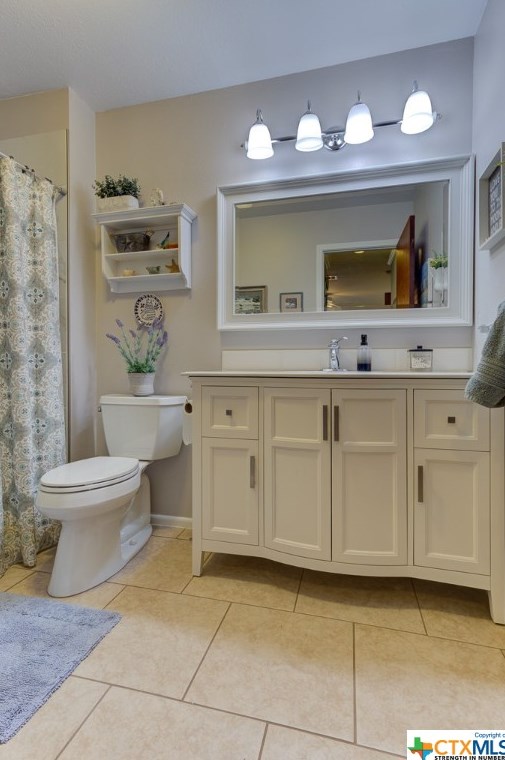 518 Zipp Rd, New Braunfels TX 78130-9595 exterior