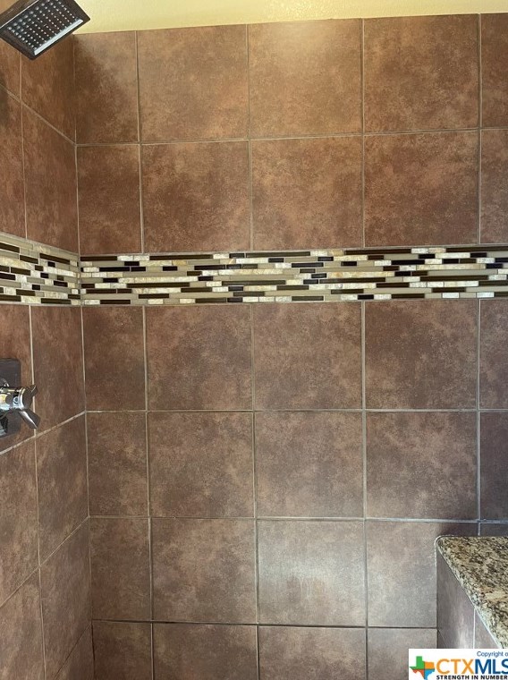 632 Lasso Loop, New Braunfels TX 78133-1980 exterior