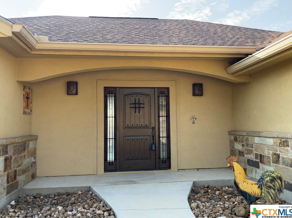 632 Lasso Loop, New Braunfels TX 78133-1980 exterior