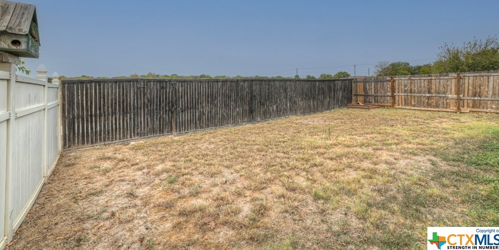 1740 Logans Pass, New Braunfels TX 78130-7707 exterior