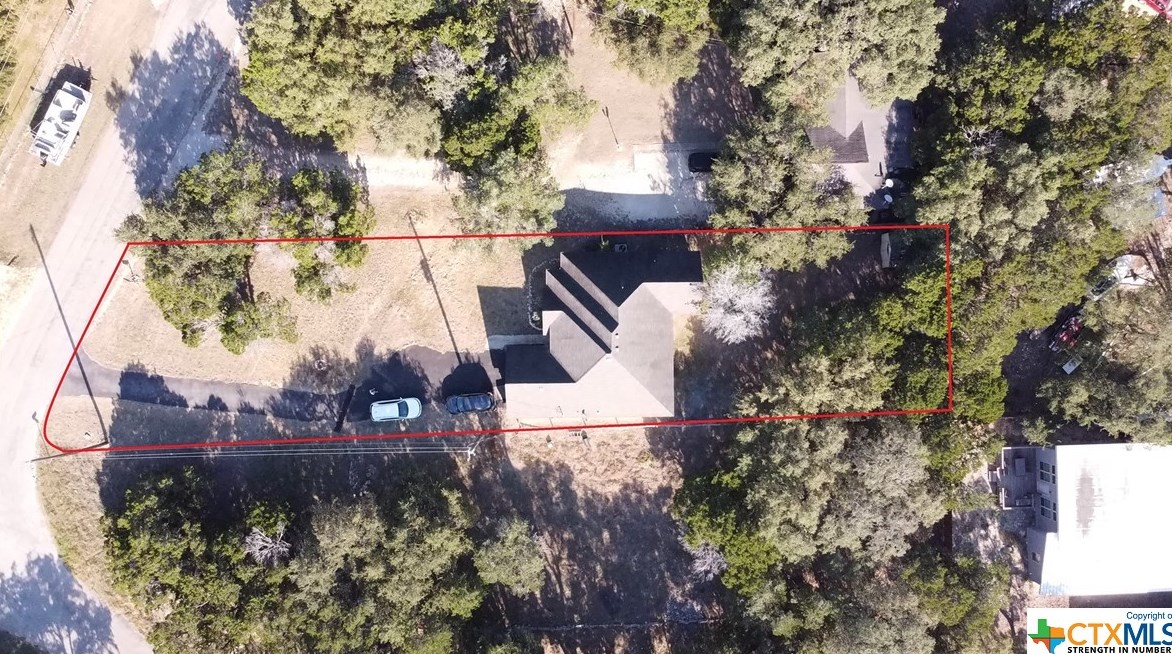 3443 Lakeview Dr, New Braunfels TX 78133-3484 exterior