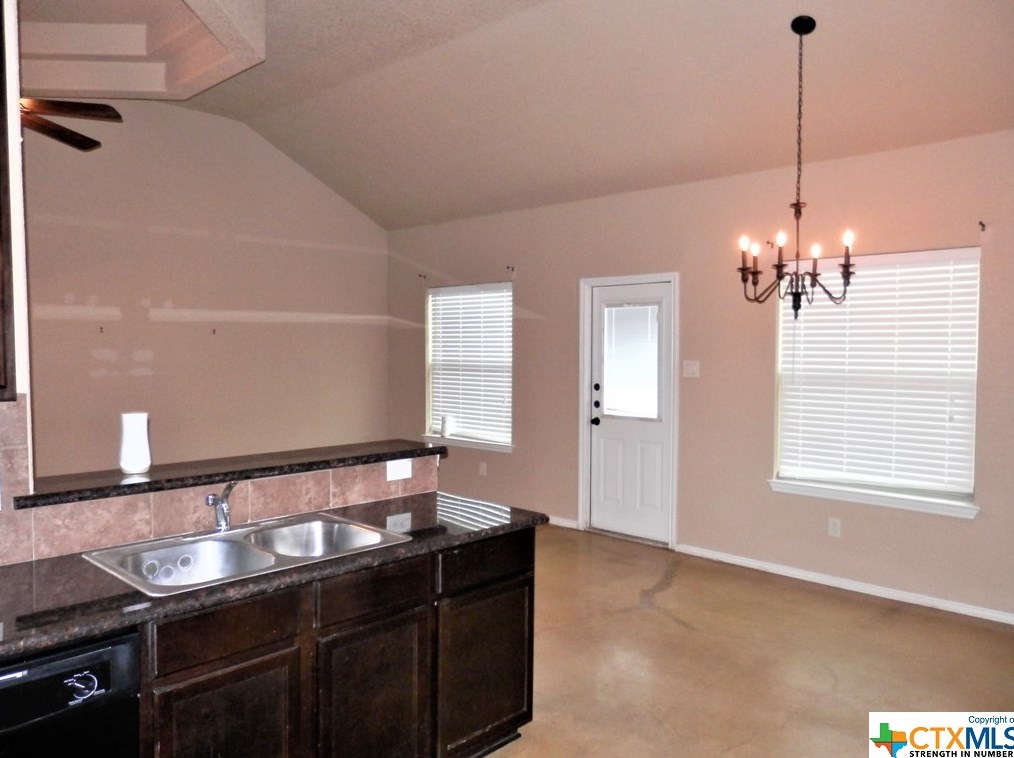 256 Rosalie Dr, New Braunfels TX  78130-3489 exterior