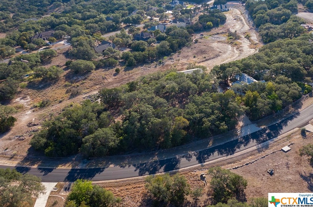 1053 Shady Holw, New Braunfels TX 78132-2309 exterior