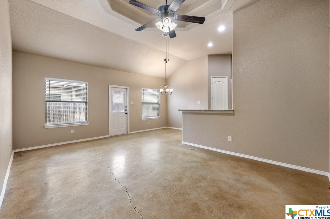 266 Rosalie Dr, New Braunfels TX  78130-3489 exterior